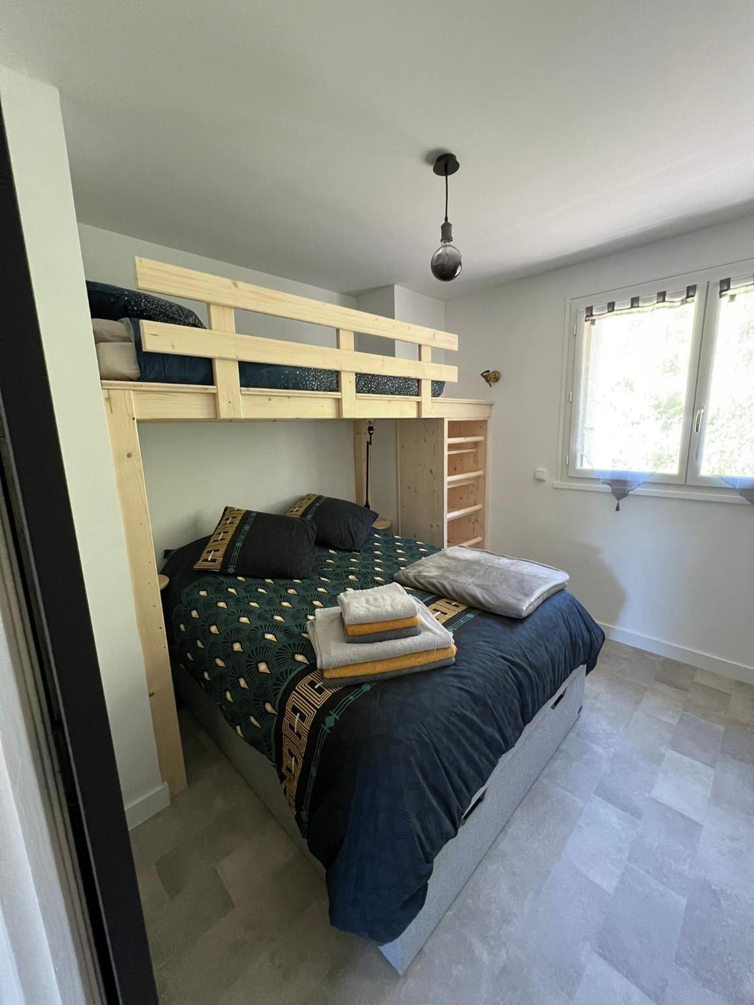 Appartement Cocooning 2 Chambres Гурет Екстериор снимка
